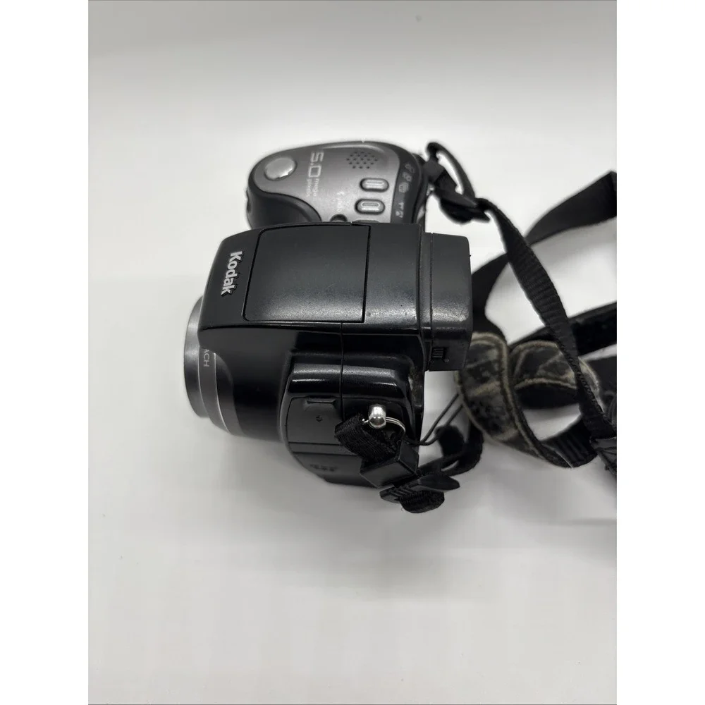 Kodak EasyShare Z7590 5MP Digital Camera Black 10x Optical Zoom UNTESTED